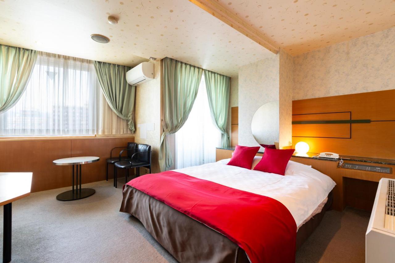 Hotel Liberty Kochi (Adults Only) מראה חיצוני תמונה