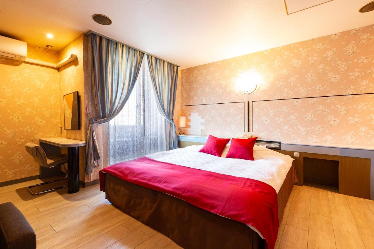 Hotel Liberty Kochi (Adults Only) מראה חיצוני תמונה