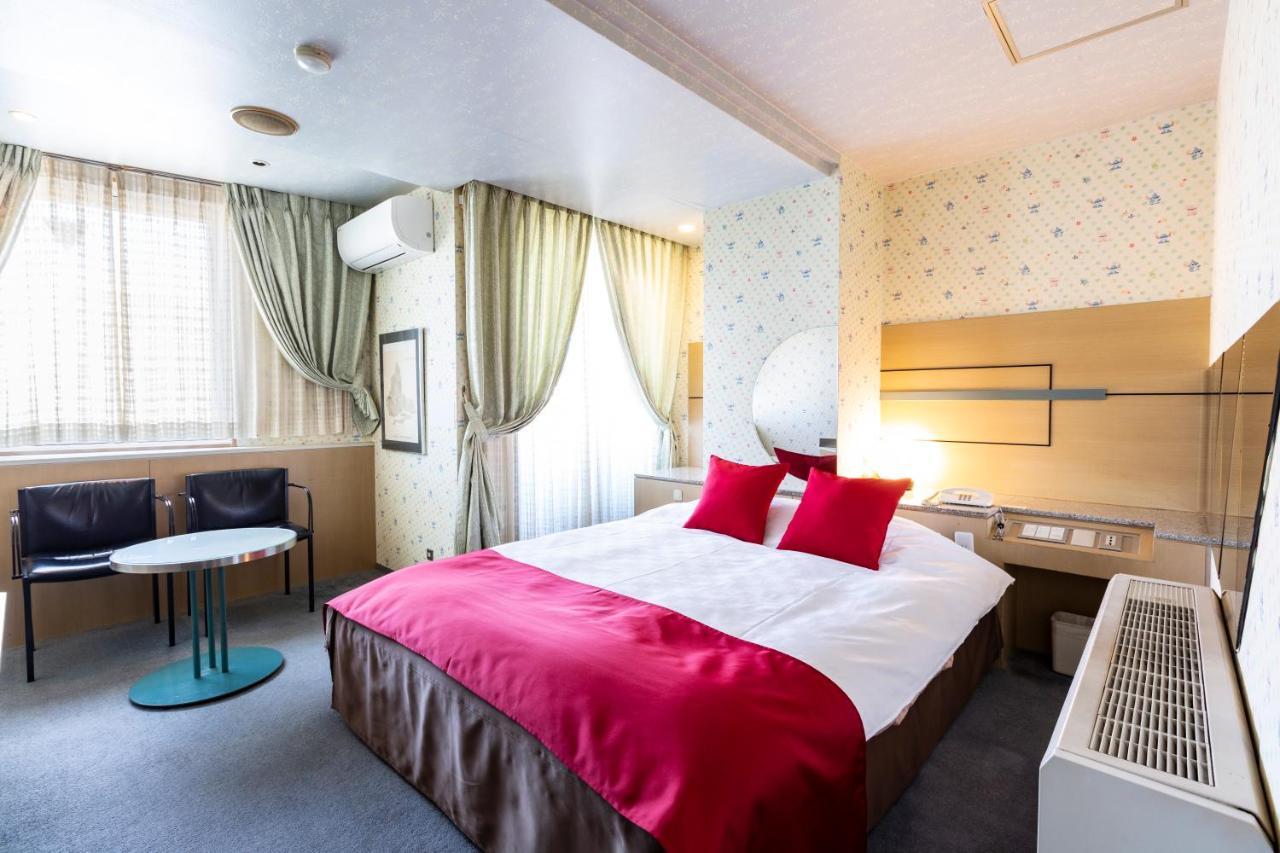 Hotel Liberty Kochi (Adults Only) מראה חיצוני תמונה
